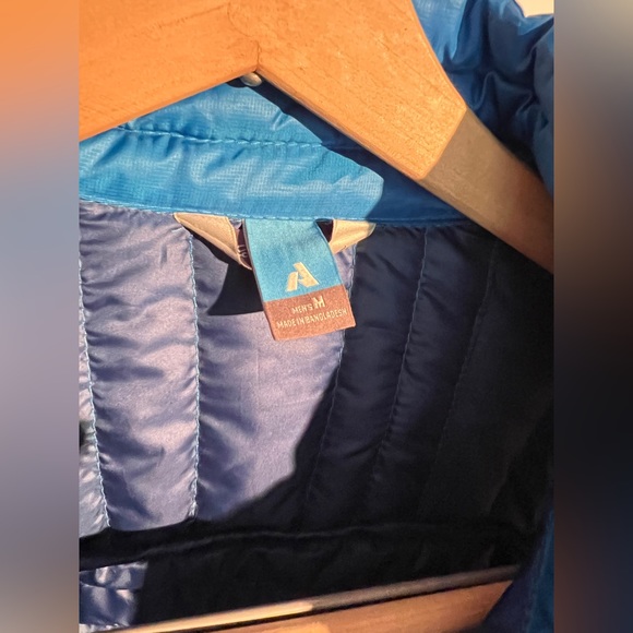 Eddie Bauer Men’s Down Vest - First Ascent 800 fill - Athletic Thermal Vest - Picture 12 of 12